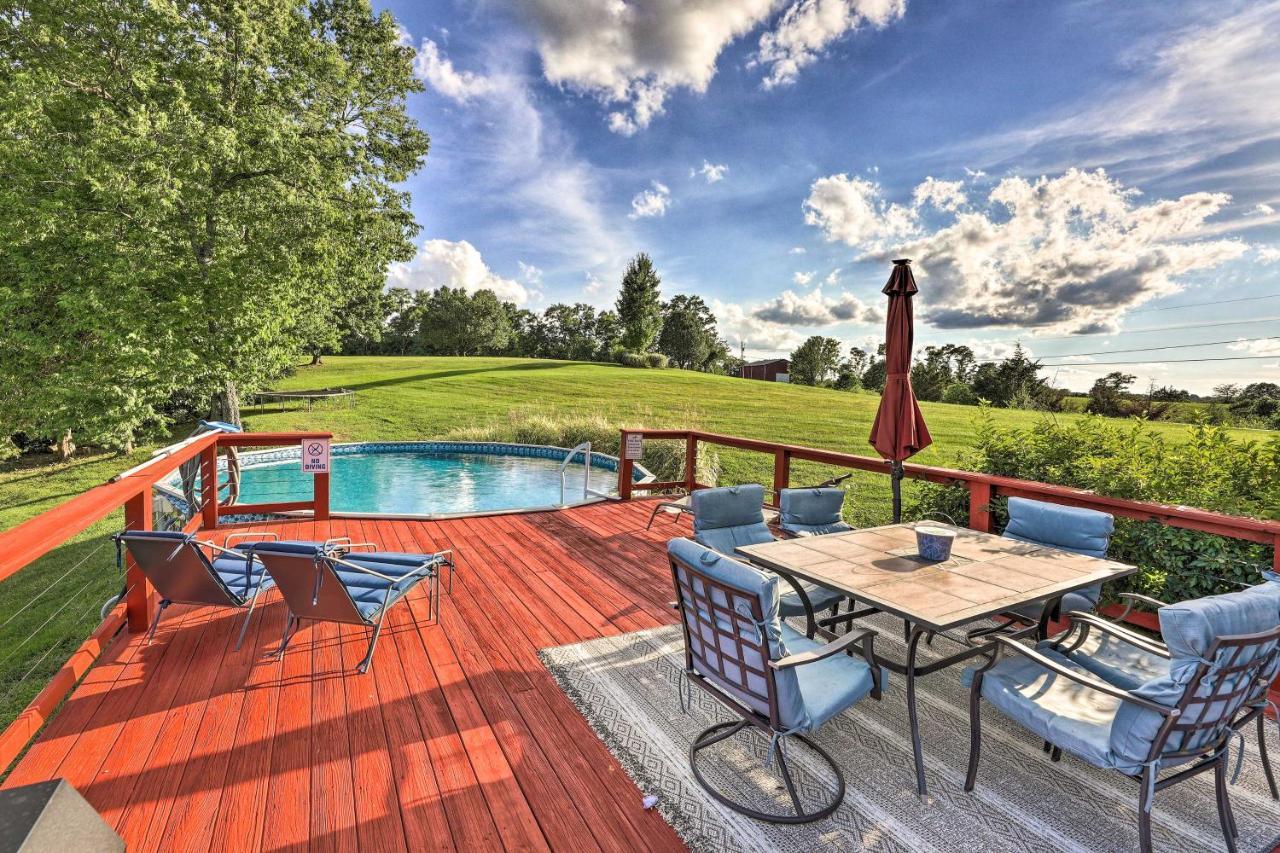 Williamstown Gem With Private Pool And Hot Tub! Villa Exterior photo