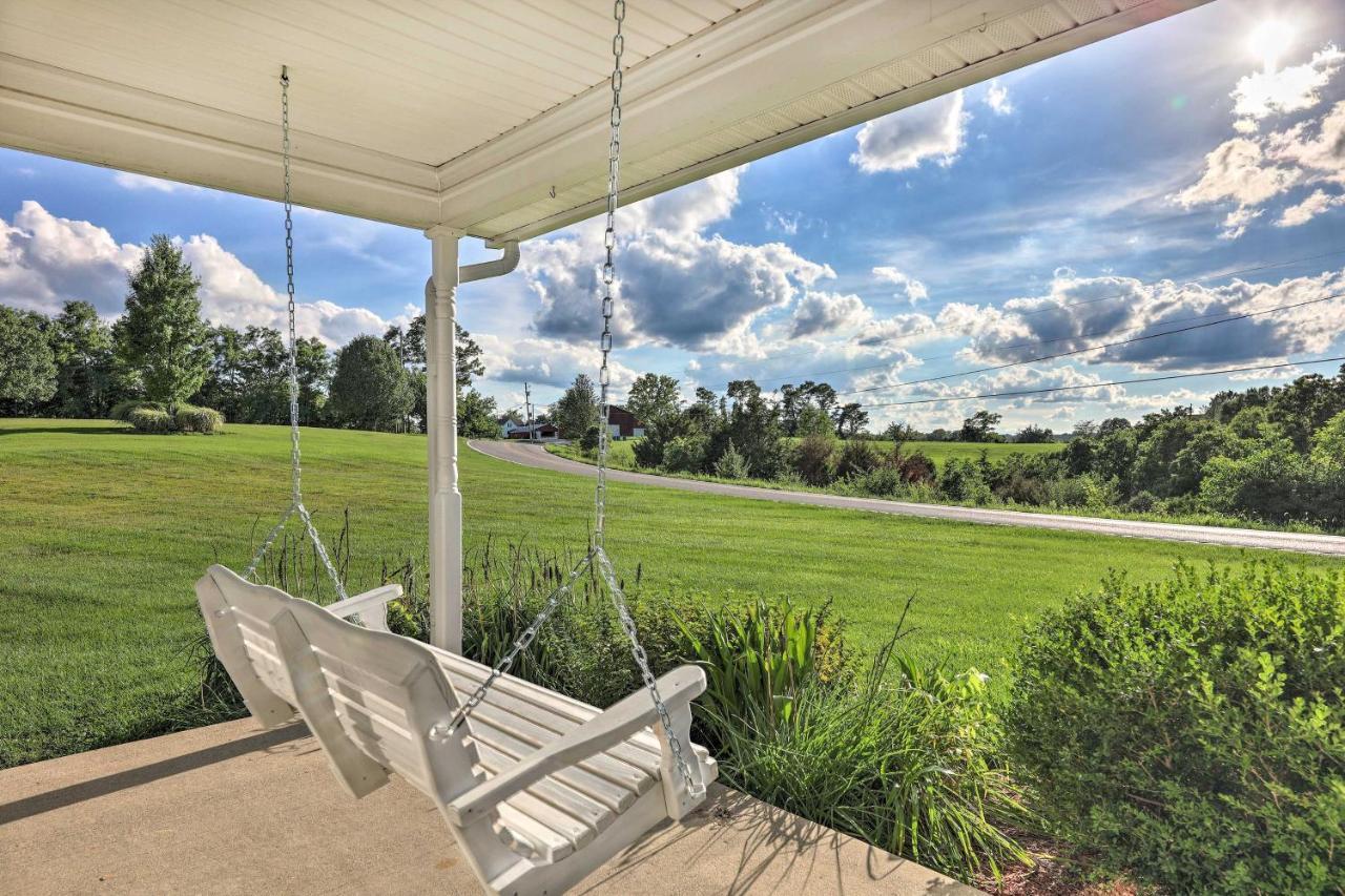 Williamstown Gem With Private Pool And Hot Tub! Villa Exterior photo