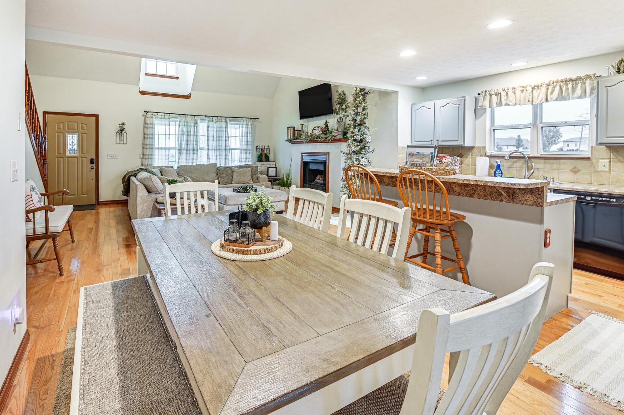 Williamstown Gem With Private Pool And Hot Tub! Villa Exterior photo
